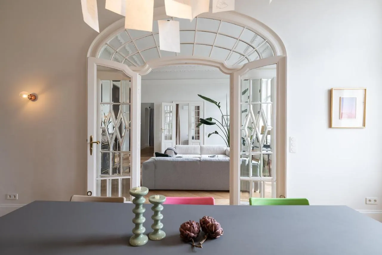 2-Bedroom Apartment With Private Library Vienna 0*,  Austria