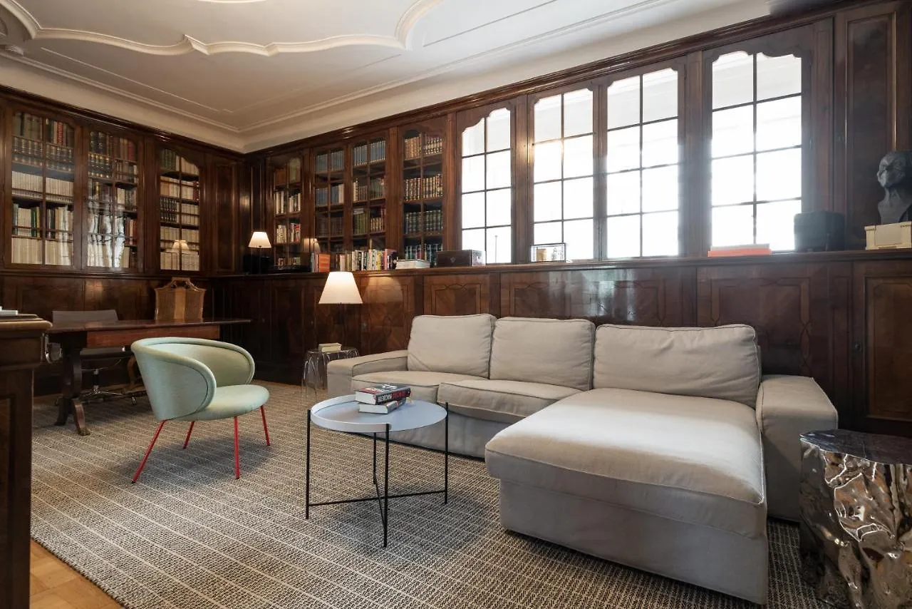 2-Bedroom Apartment With Private Library Vienna Austria